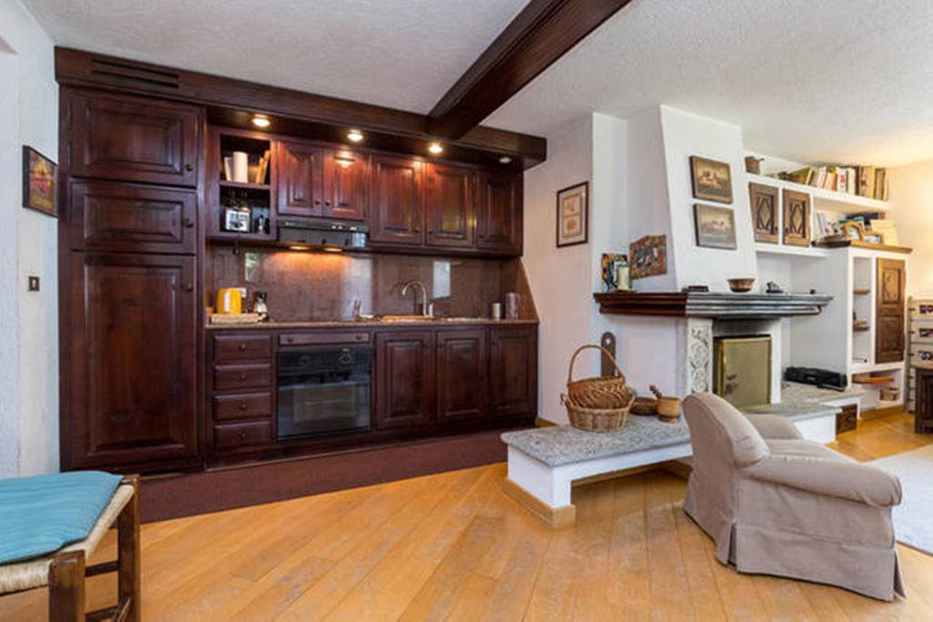 Chalet Di Charme A Courmayeur Quarto foto